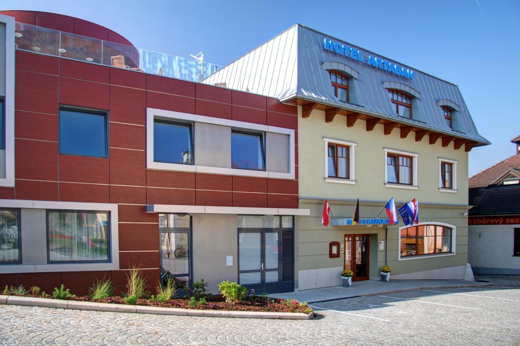 Hotel Artaban 4*